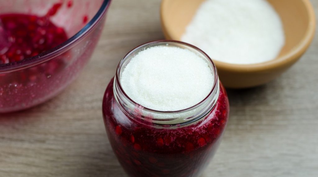 Калина, протёртая с сахаром