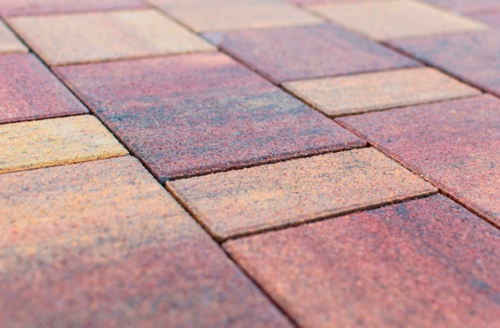 Вибропрессованная плитка более прочна и прослужит дольше