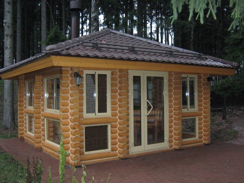 Полностью закрытое строение