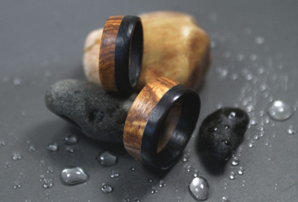 Из древесины букса делают даже кольца