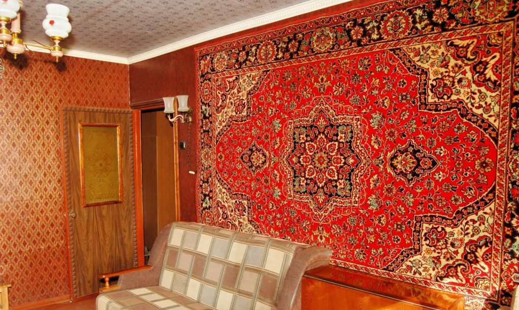 Ковер на стене для звукоизоляции