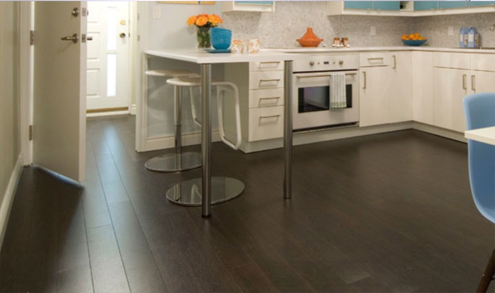 Паркет на кухне