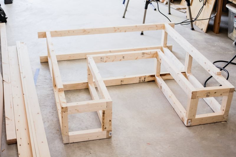 Каркас из деревянных реек