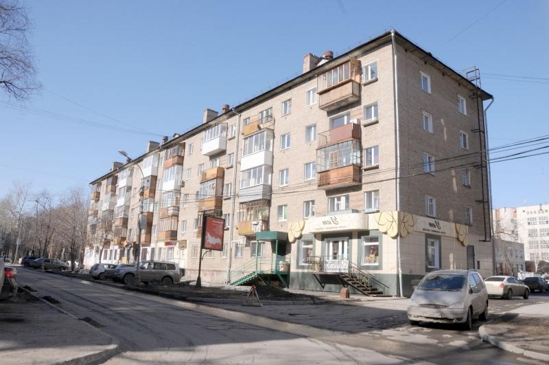 Один из домов с тесными квартирками