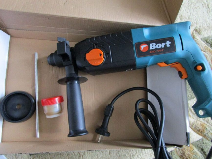 Bort BHD-700-P