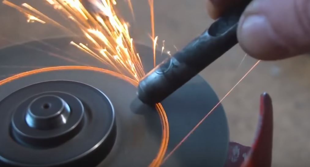 Стачиваем фаску