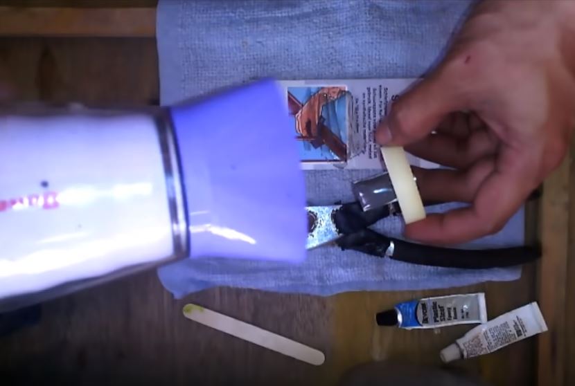 Сушим клей феном