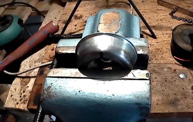 Фиксируем колпачок