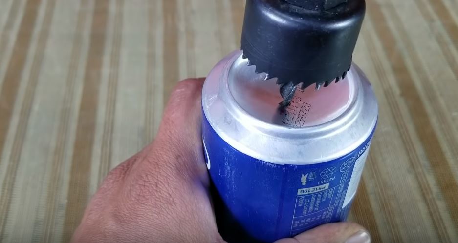 Высверливаем дно