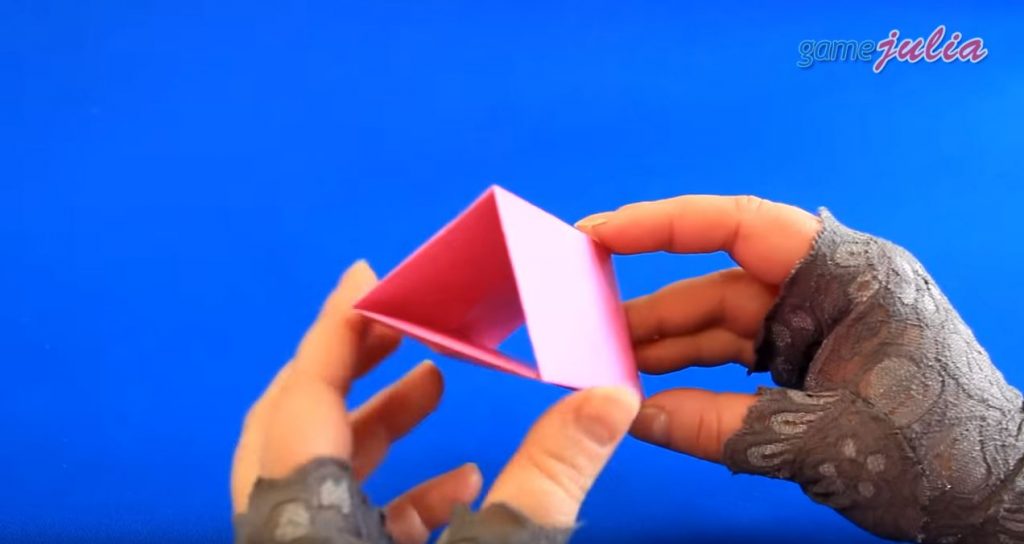 задвигаем углы в треугольники полностью