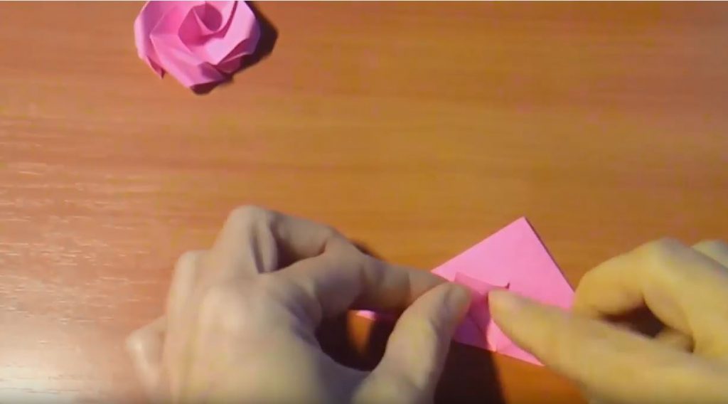 уголки прямоугольников загибаем вверх