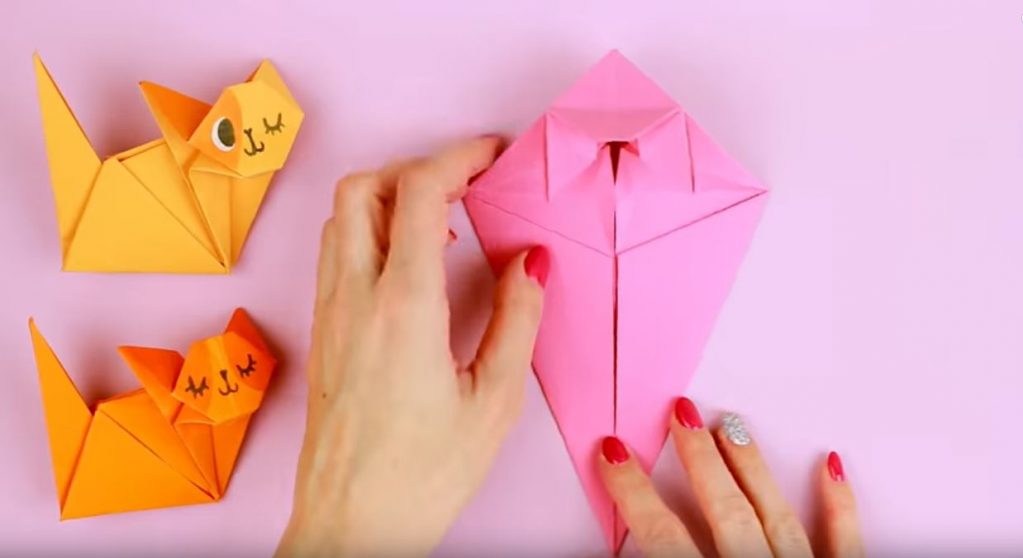 Складываем левую и правую стороны к центру