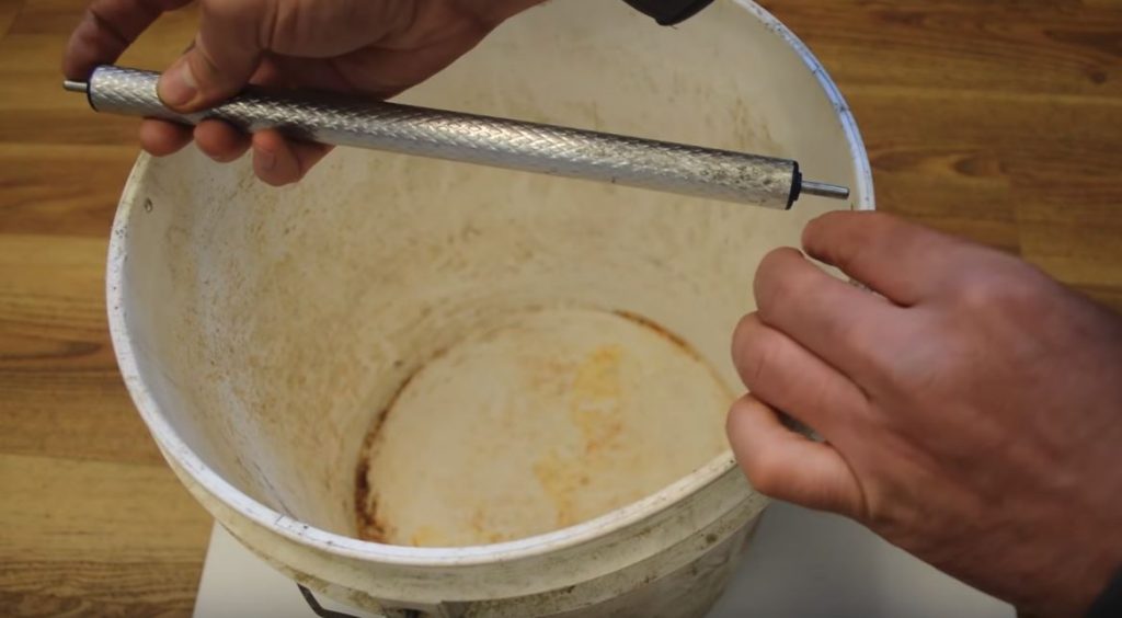 Устанавливаем цилиндр