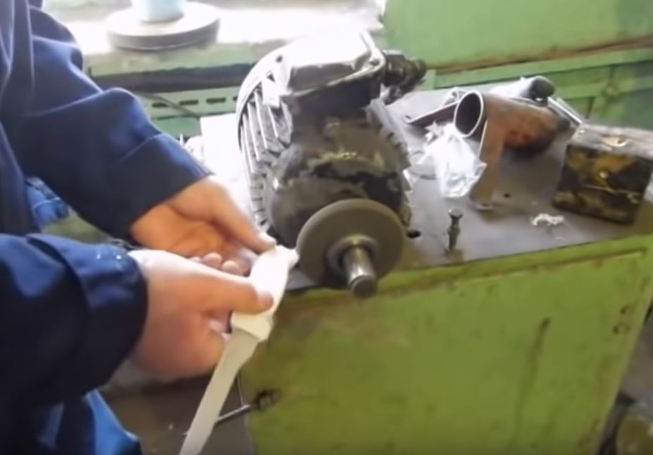→ Удобная Ручка для Ножа из Водопроводной Трубы