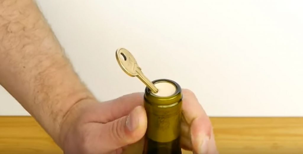 Вставляем ключ