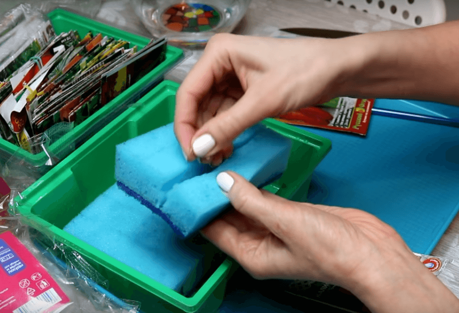 Применение поролоновой губки для стратификации