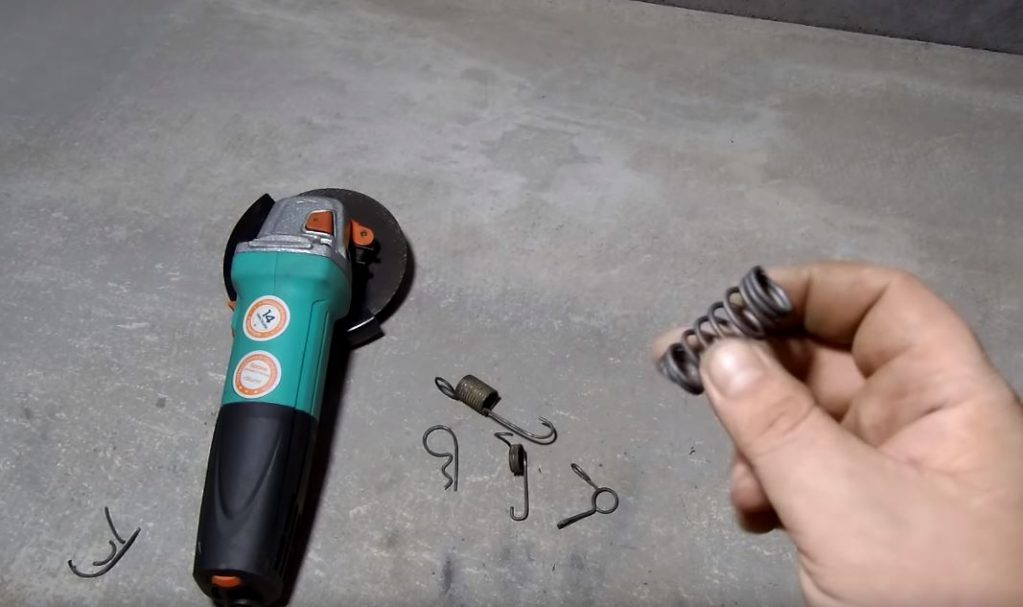 После обрезки получилась вот такая пружина