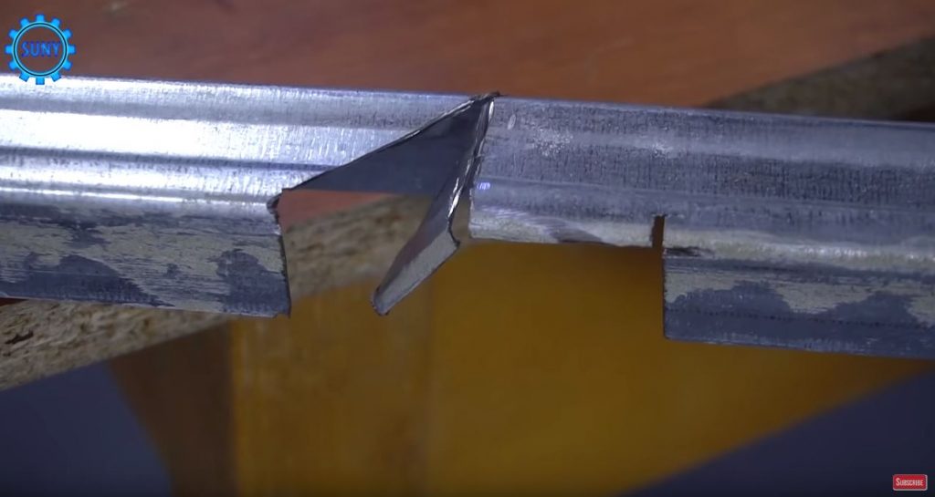 делаем диагональный надрез