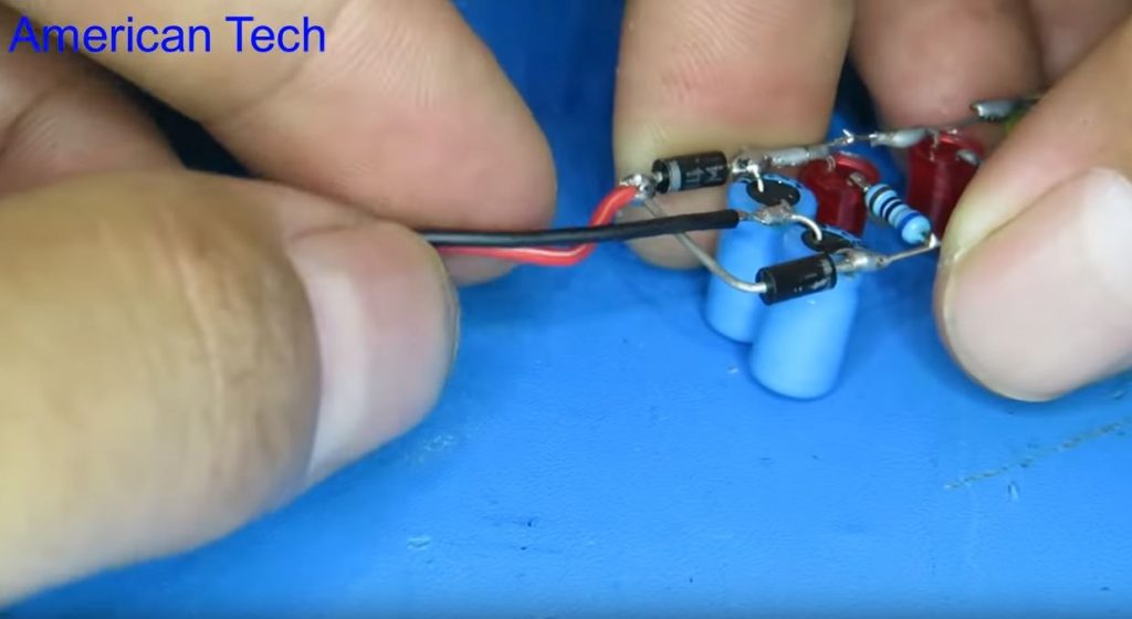 припаиваем провода