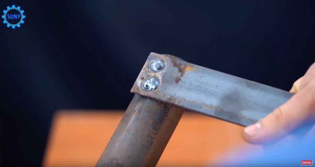 В результате мы получили простое, но прочное соединение