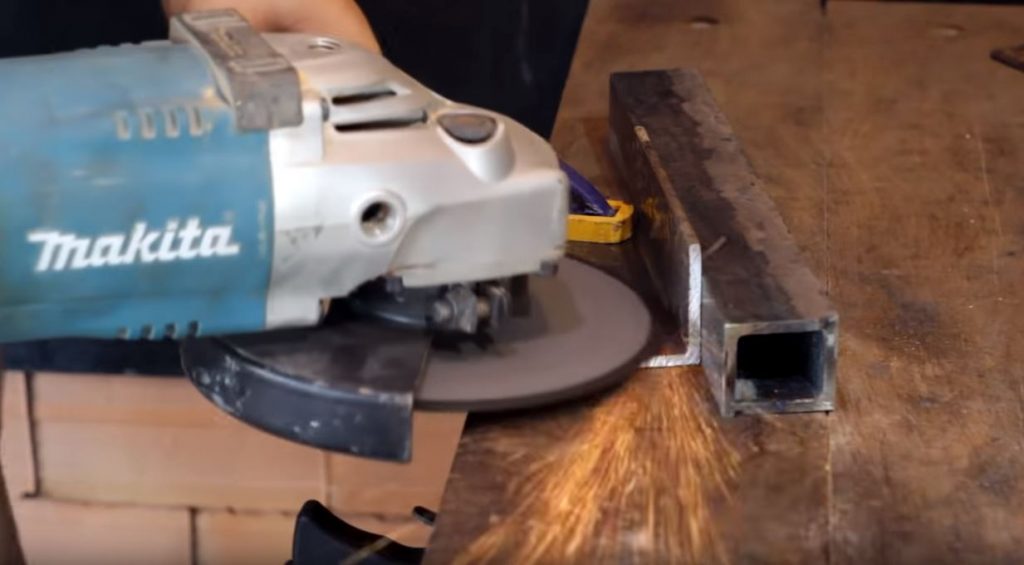 зачищаем внутренние стороны одной заготовки