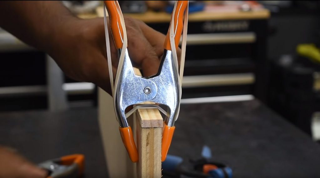 Модифицированные зажимы отлично будут фиксировать наши заготовки