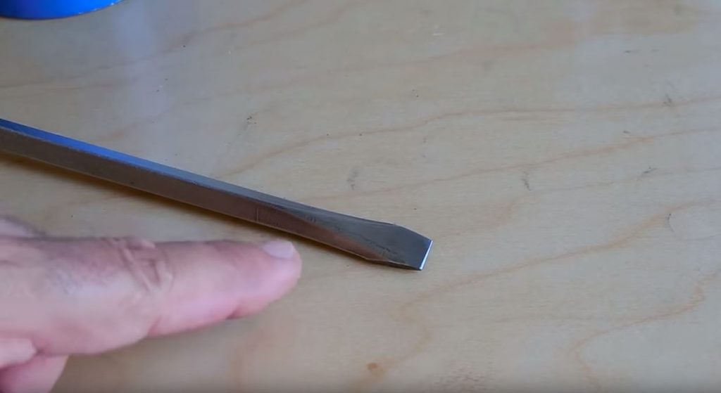 проведем отпуск шейки отвертки