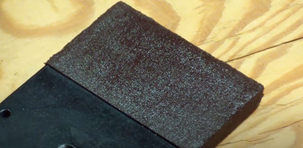 В результате получается вот такой красивый и приятный на ощупь слой