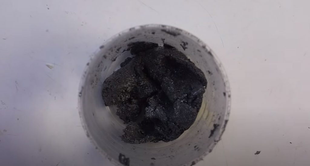 В результате получаем вот такую паяльную пасту