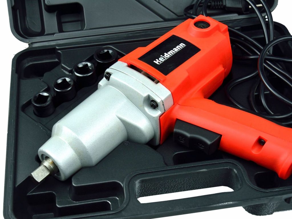 12 Лучших гайковертов 2025