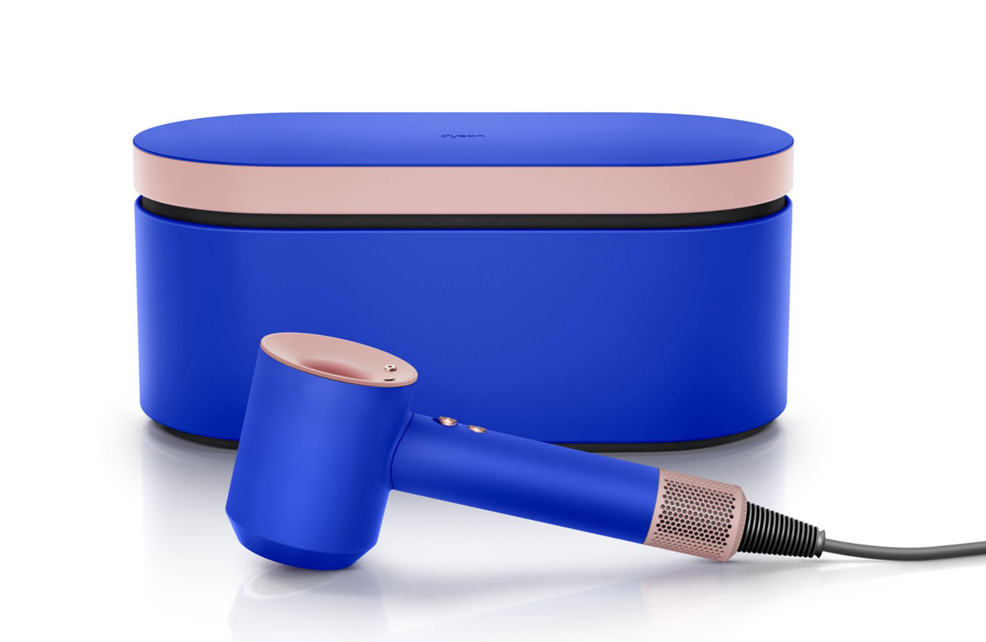 12 Лучших фенов для волос 2025