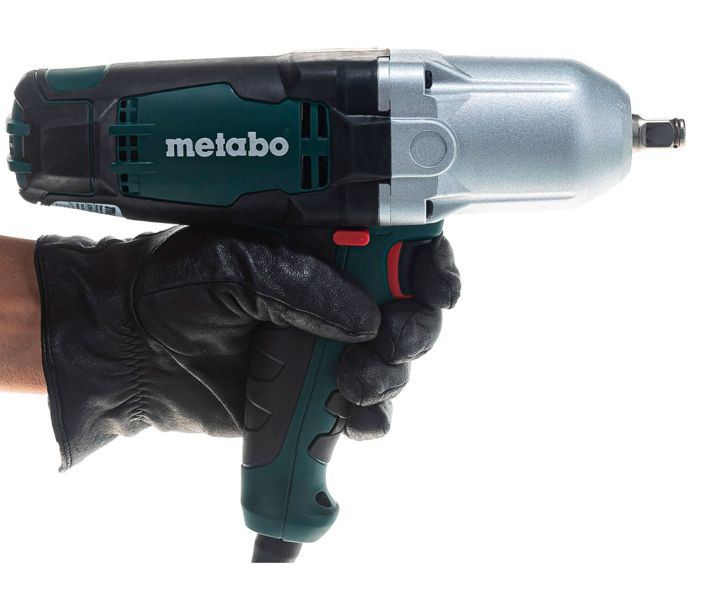 12 Лучших гайковертов 2025