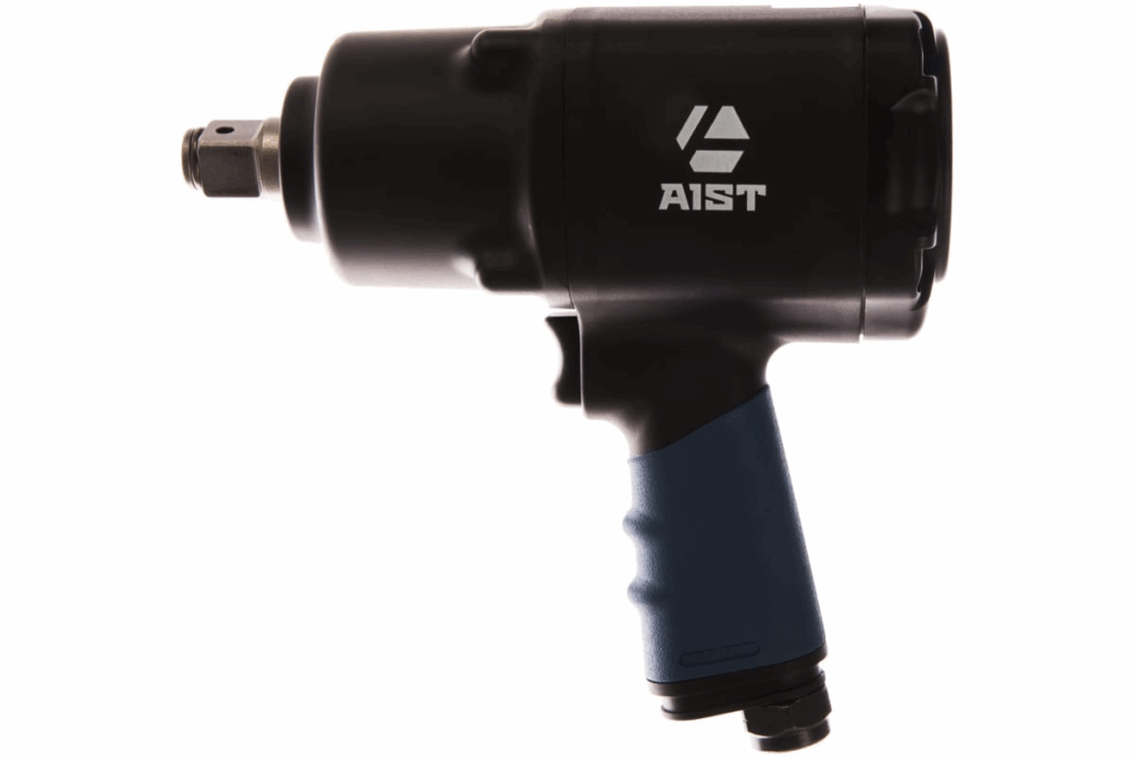 12 Лучших гайковертов 2025