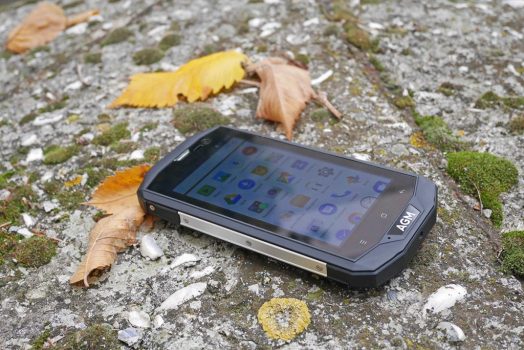 защищённые смартфоны