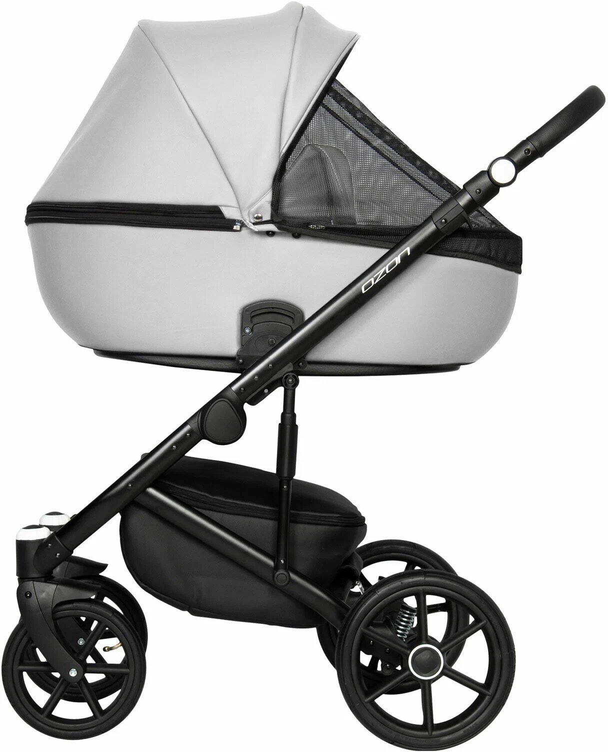 12 Лучших колясок для новорожденных 3-в-1 2025