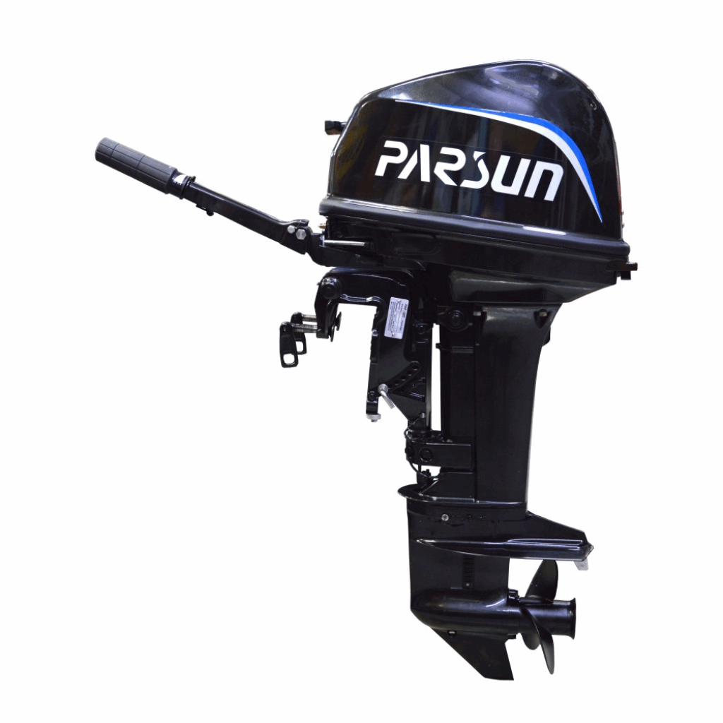 12 Лучших лодочных моторов 2025