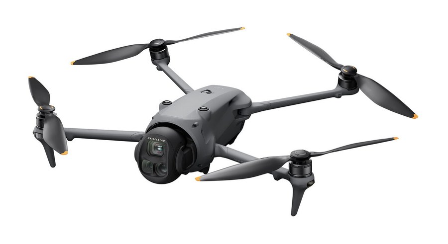 Квадрокоптер DJI Mavic 4 Pro